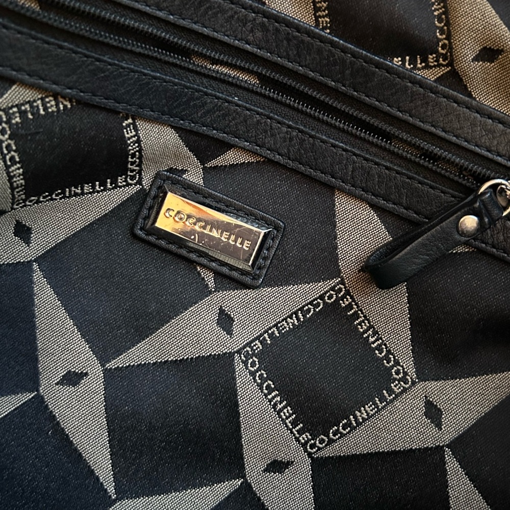 Coccinelle black leather purse